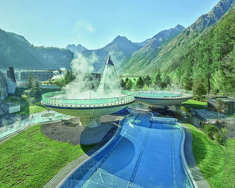 Aqua Dome - один из лучших австрийских спа-отелей класса люкс.