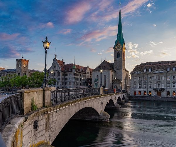 Вы уже испытали 5 лучших отелей класса люкс в Цюрихе?