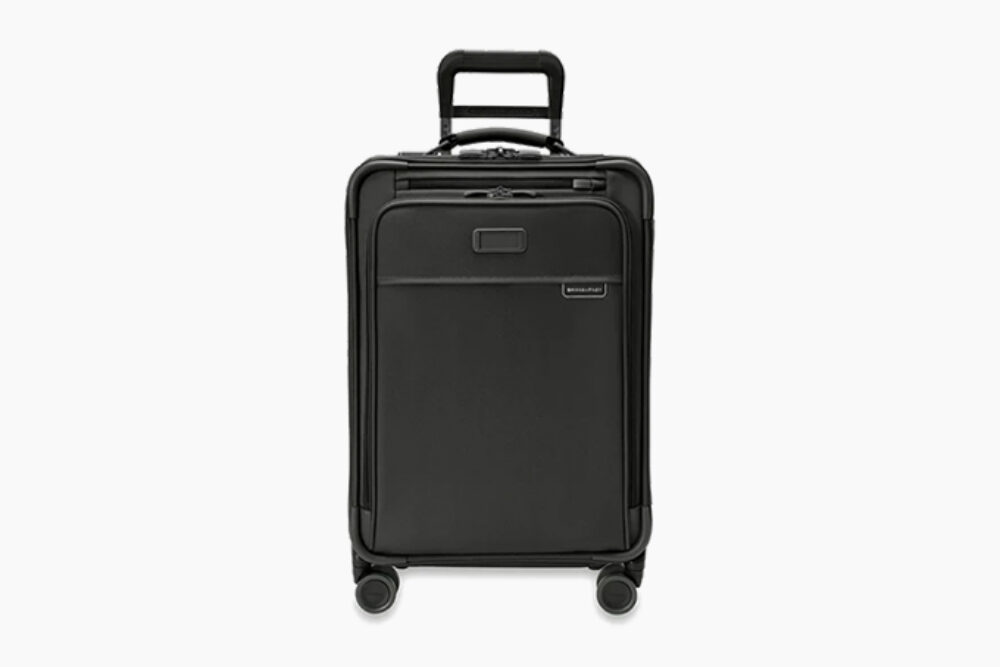 Briggs and Riley Essential 22 Carry On Expandable Spinner