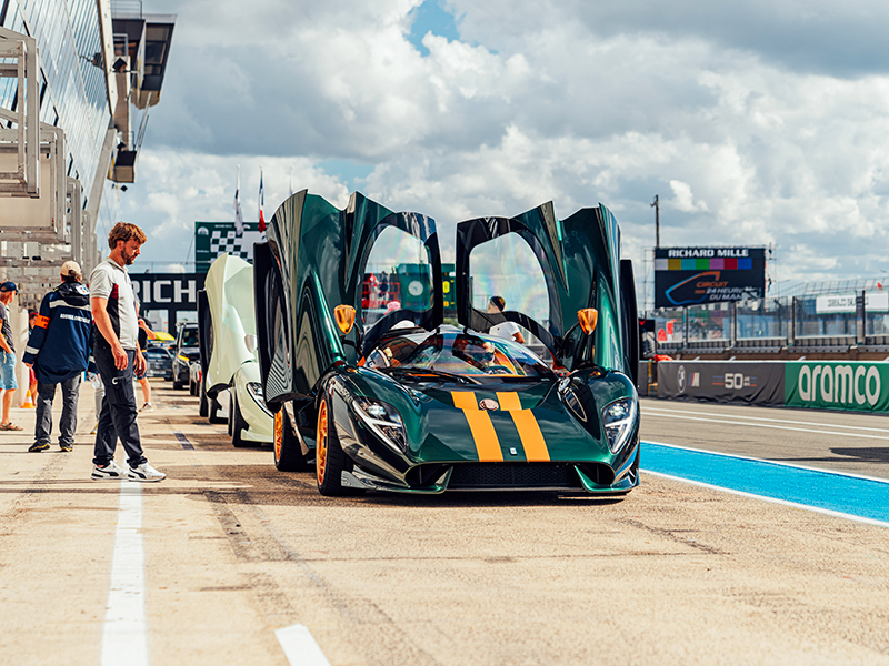 De Tomaso P72