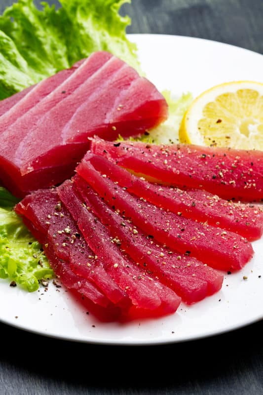 Raw bluefin tuna sashimi