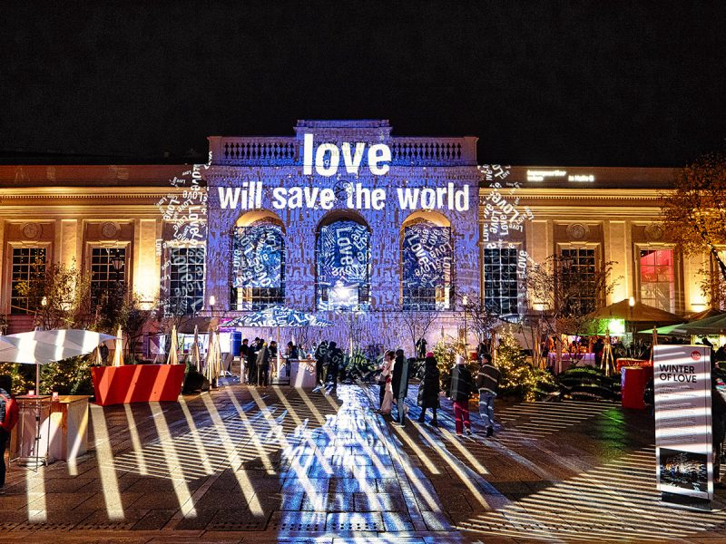 MQ im Winter - Vienna MuseumsQuartier illuminated buildings