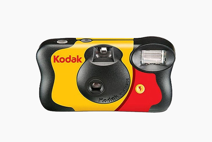 Kodak FunSaver 35mm Single Use Camera F 12 23