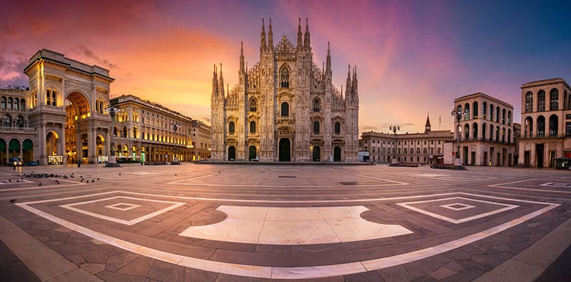 The Duomo di Milano and Piazza del Duomo at sunset