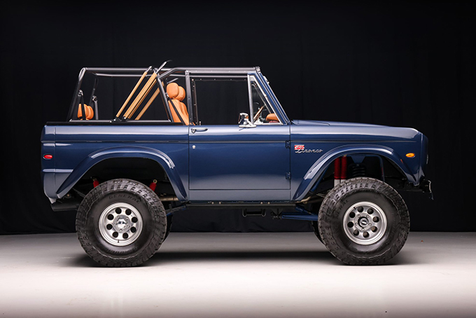 Modified 1977 Ford Bronco 302 1