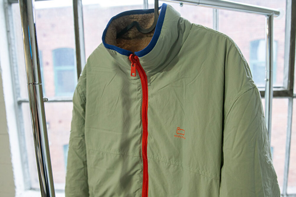 Woolrich Reversible Curly Fleece in Sherpa and Taslan nylon F 2 24 03