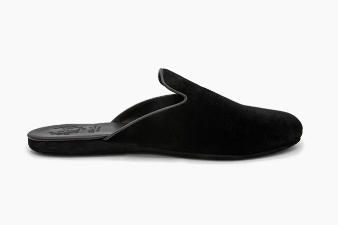 Del Toro Black Velvet House Slipper F 2 24 4