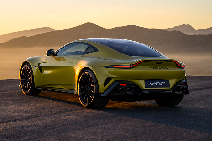 2025 Aston Martin Vantage 2