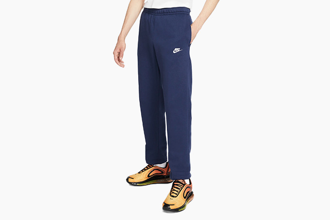 Nike Sportswear Club Fleece Pants F 2 24 4
