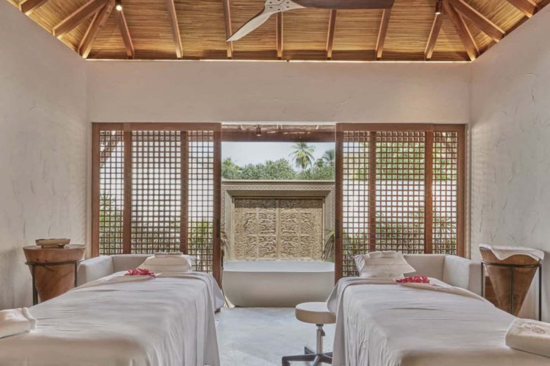 best spas maldives willow stream spa at fairmont - Luxa Terra