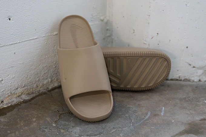 Nike Calm Slides F 2 24 1