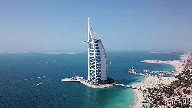 The Burj Al Arab - 6 star hotels