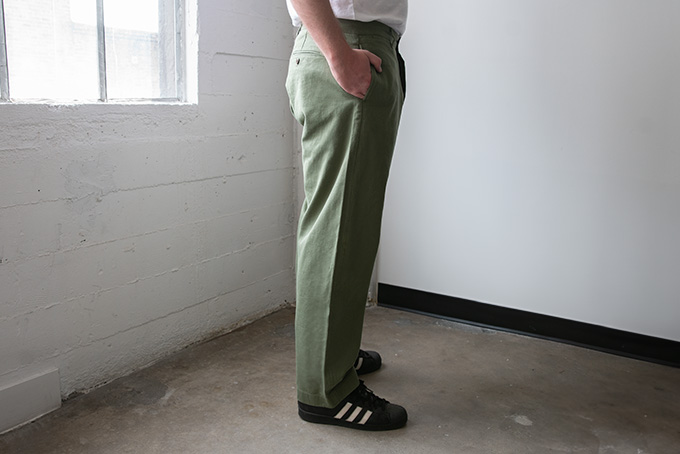 Todd Snyder Japanese Relaxed Fit Selvedge Chino in Olive F 3 24 2