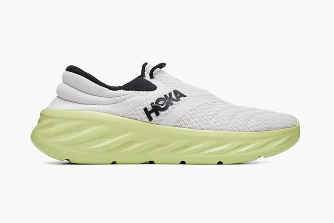 HOKA Ora Recovery Shoe 2 F 3 24 4