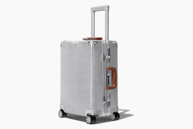 RIMOWA Hammerschlag Cabin and Hand Carry Case 3