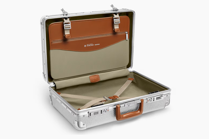 RIMOWA Hammerschlag Cabin and Hand Carry Case 4