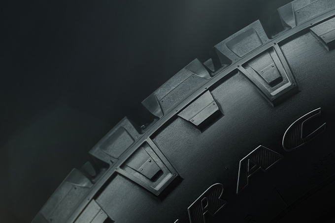 2025 Land Rover Defender OCTA Teaser 3