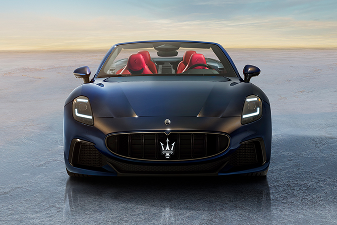 2025 Maserati GranCabrio 1