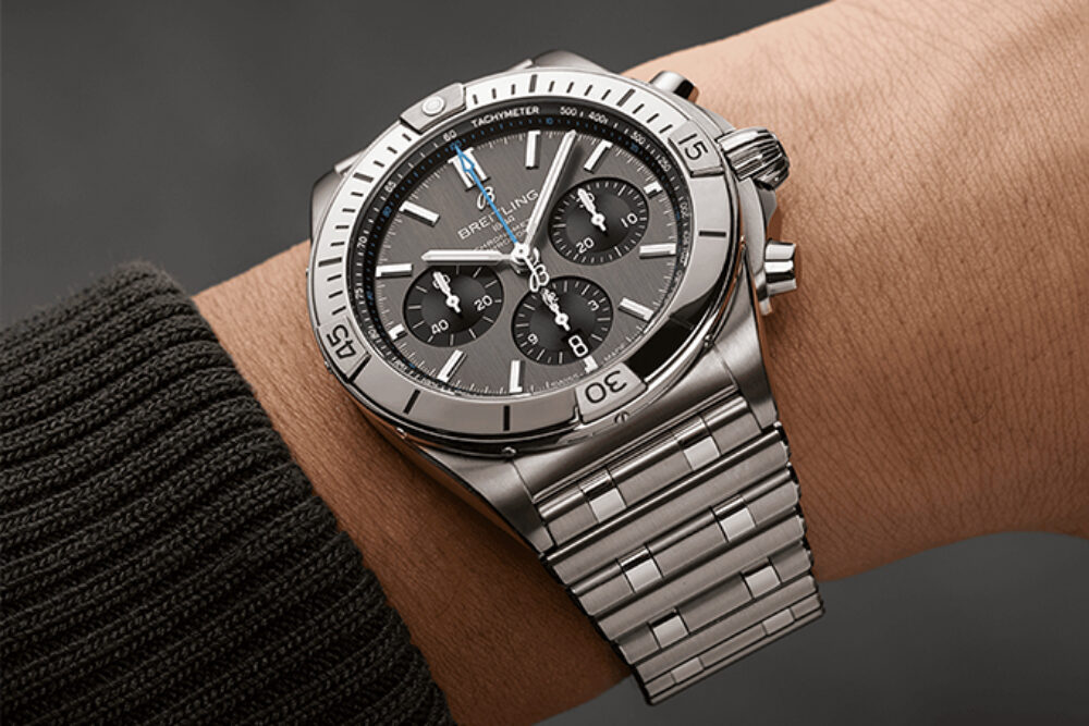 Breitling Chronomat B01 42 Titanium Watch 3