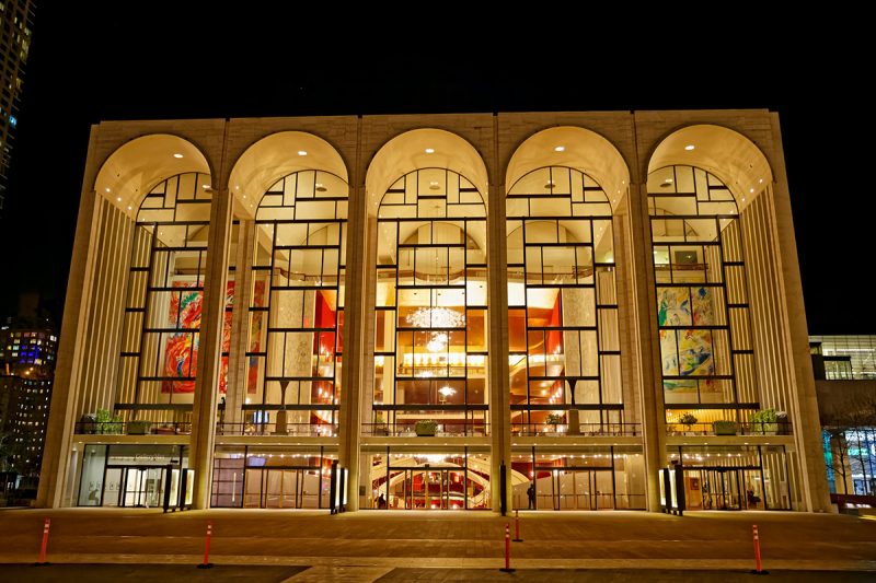 The Metropolitan Opera House is part of the Lincoln Center in New York