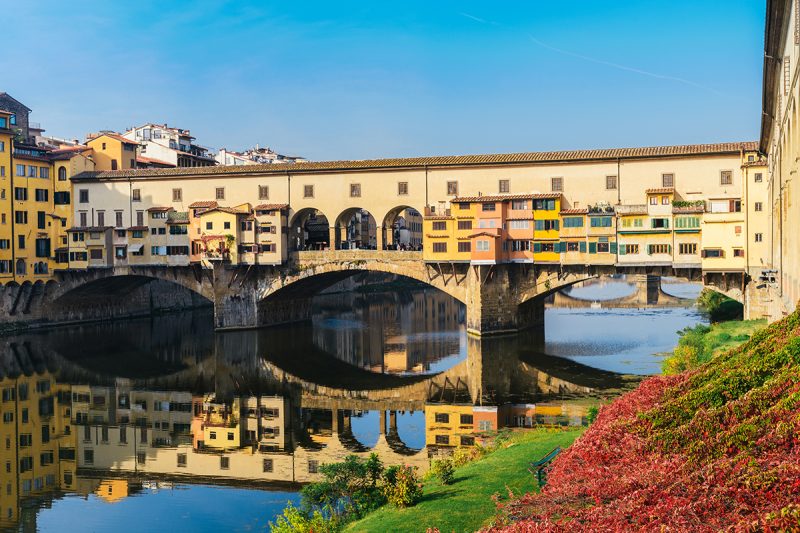 Ponte Vecchio old bridge in Florence