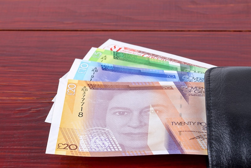 Gibraltar pound notes - what money is worth the most