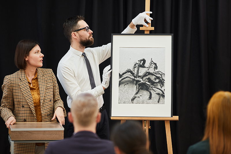 An art auction