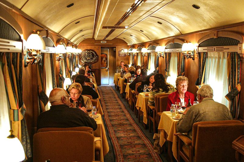 El Transcantábrico Gran Lujo train
