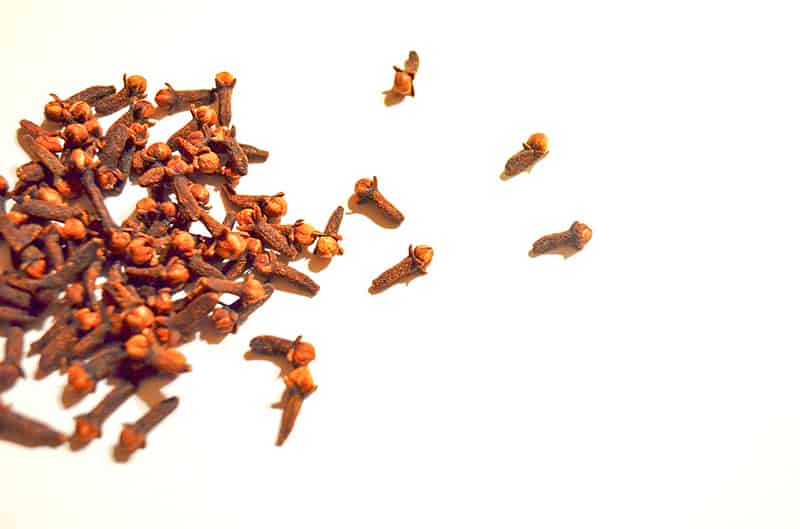 Whole cloves