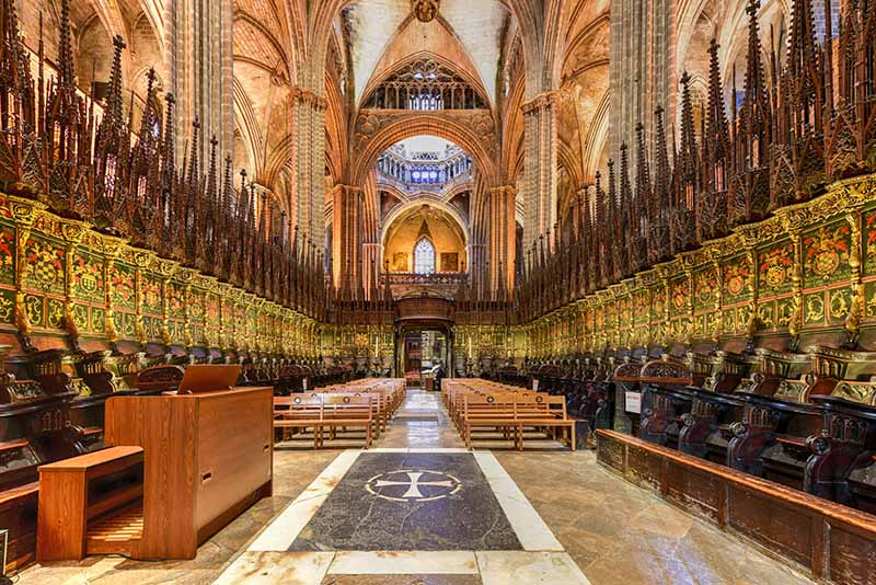 Inside the 14th century Gothic Barcelona Cathedral (Catedral de Barcelona)