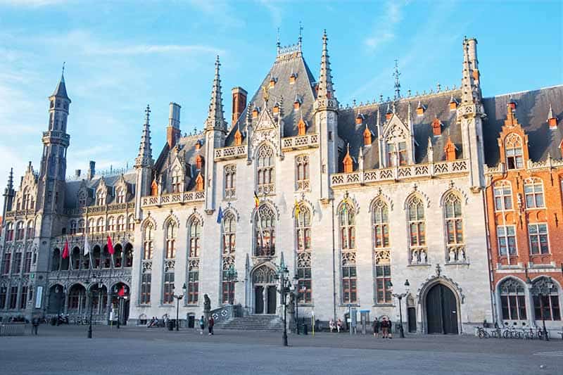 The Grote Markt, the Provinciaal Hof building and Historium building